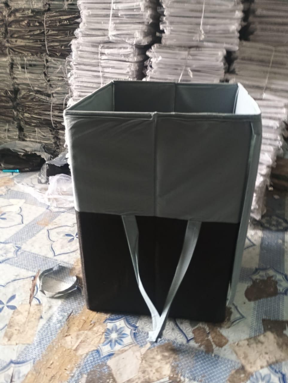 Laundry Bag - Foldable Laundry Basket With Lid & Handle